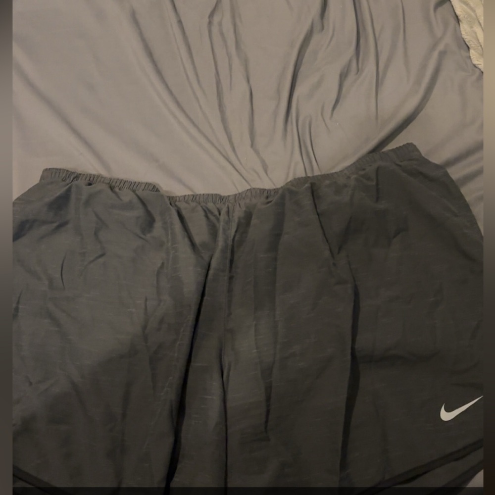 Athletic shorts